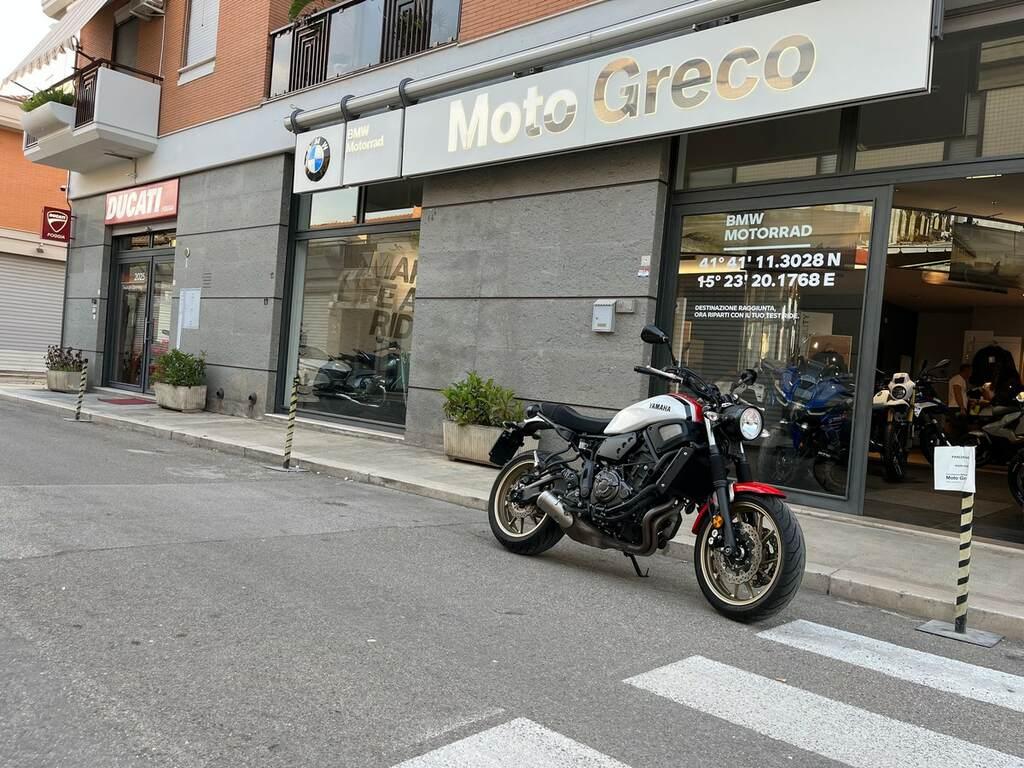 XSR 700