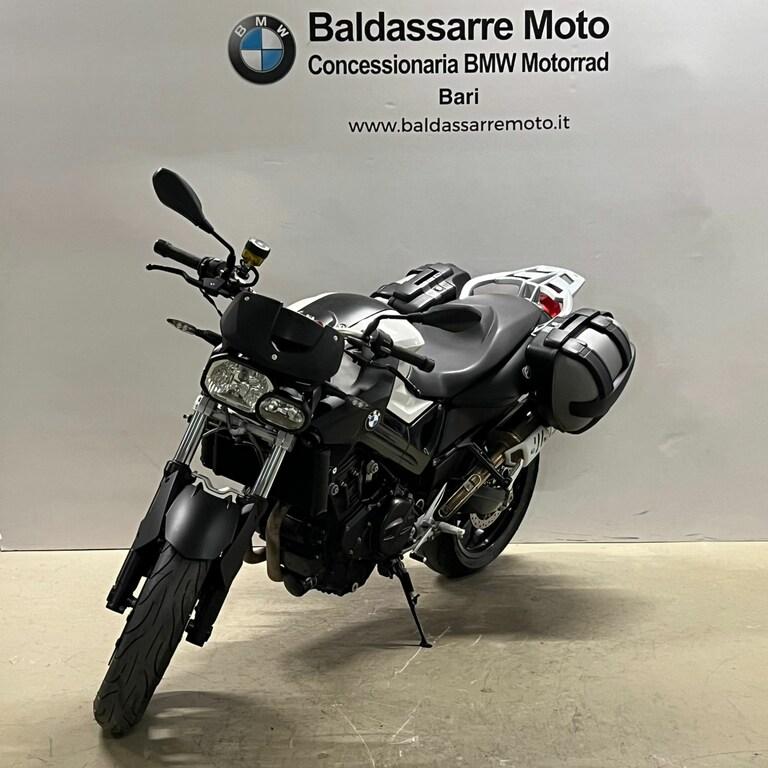F 800 R