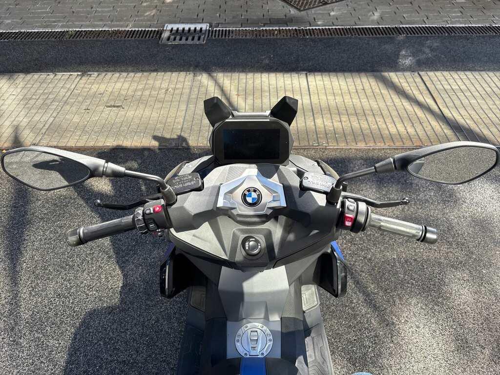 C 400 X