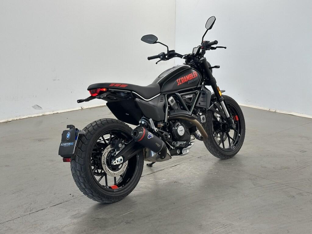 SCRAMBLER 800