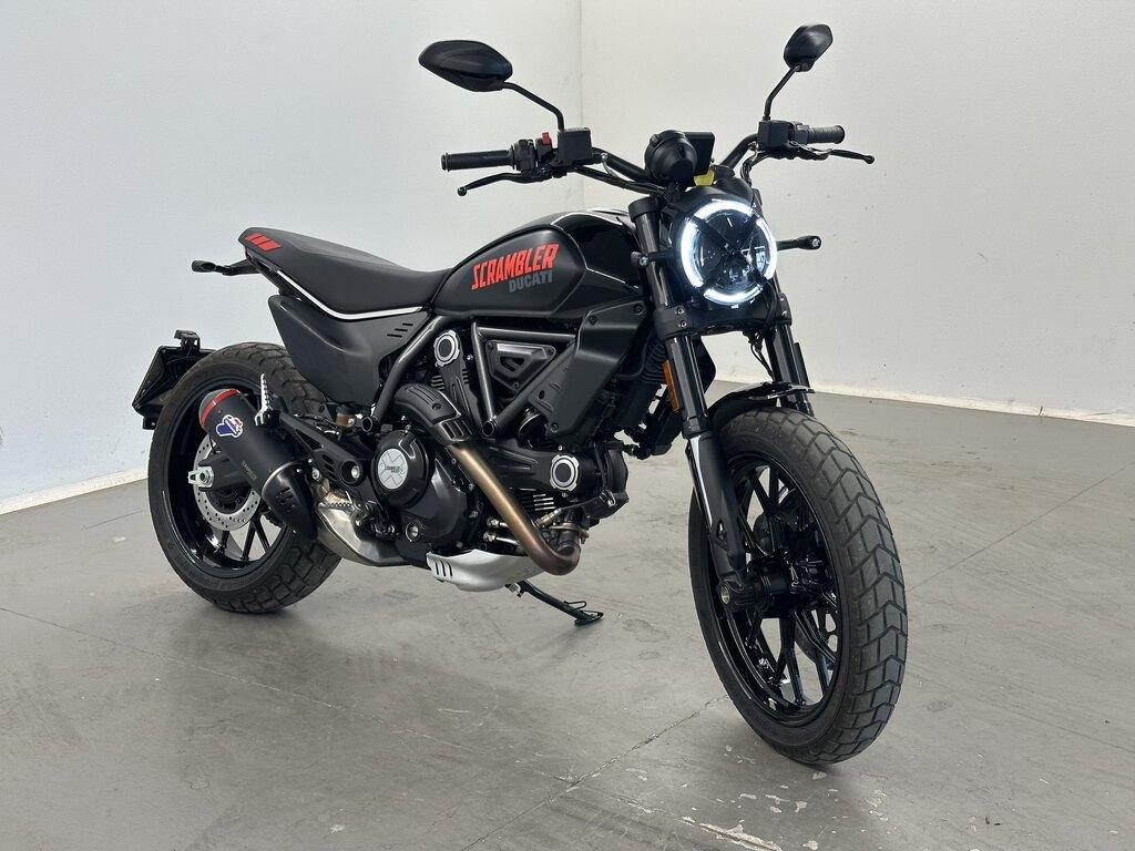 SCRAMBLER 800
