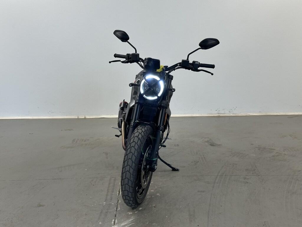 SCRAMBLER 800