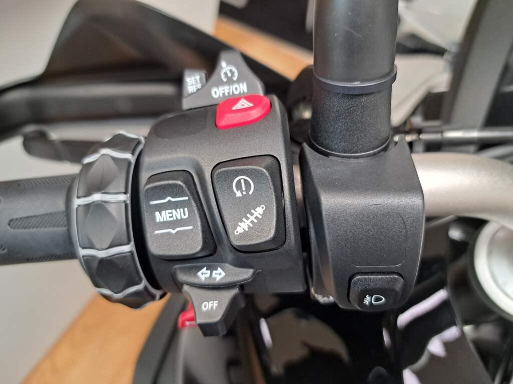 F 900 GS