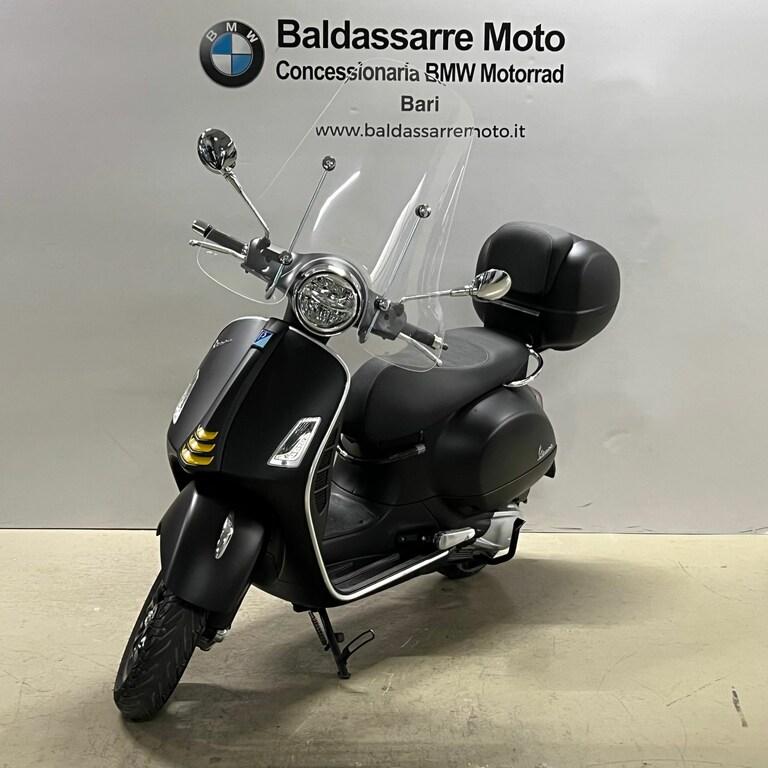 VESPA GTS 300