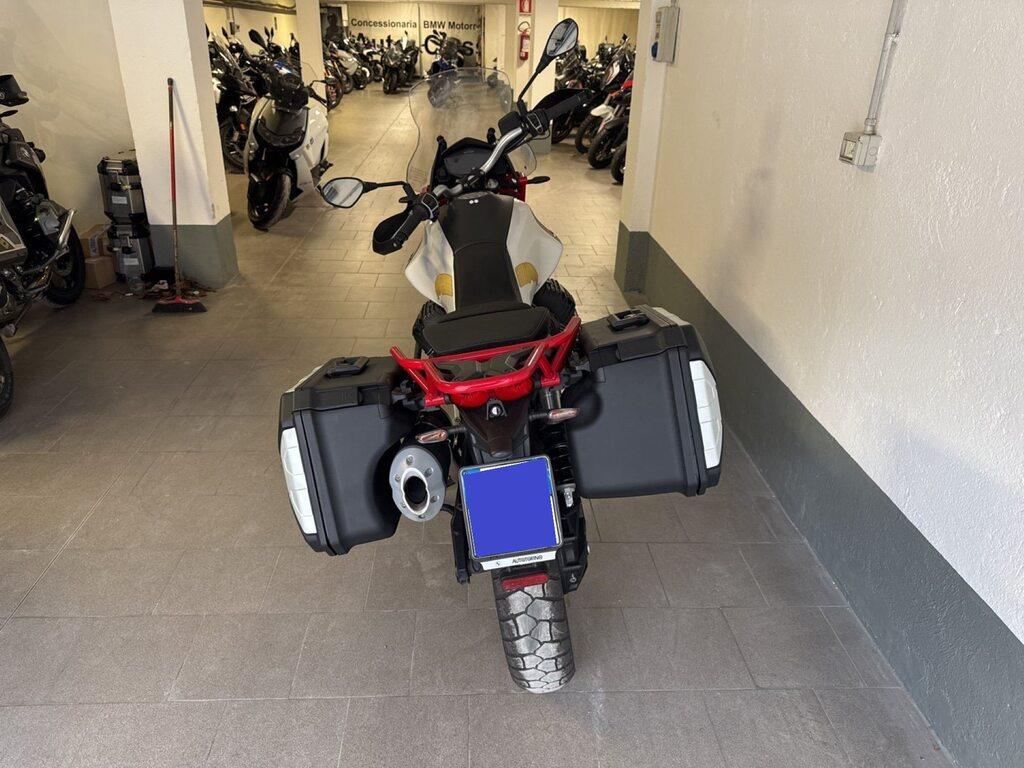 V85 TT