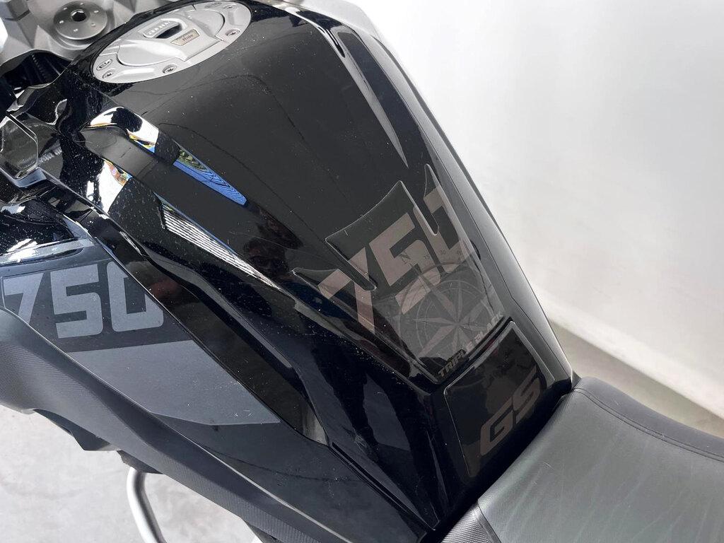 F 750 GS