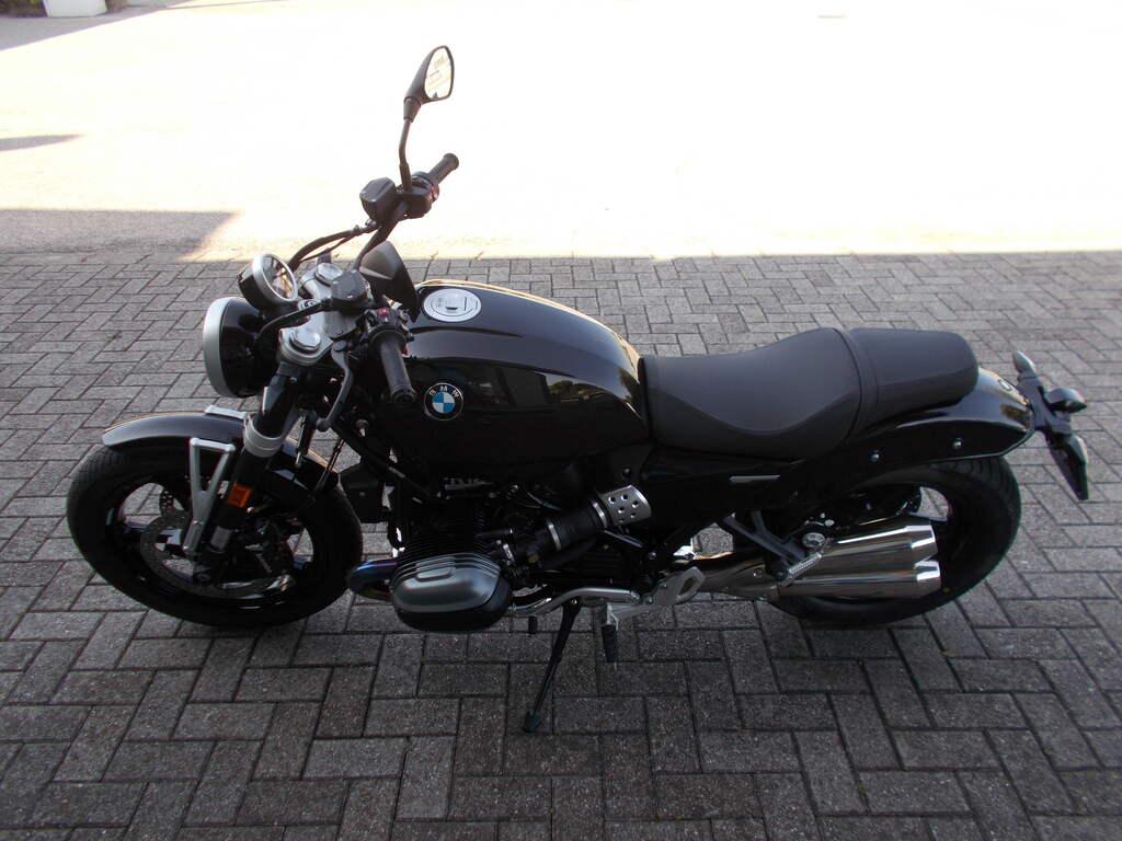 R 12