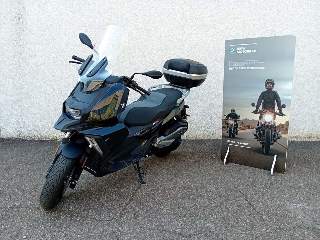 C 400 X