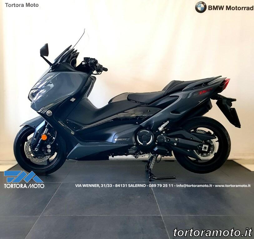 T-MAX 560