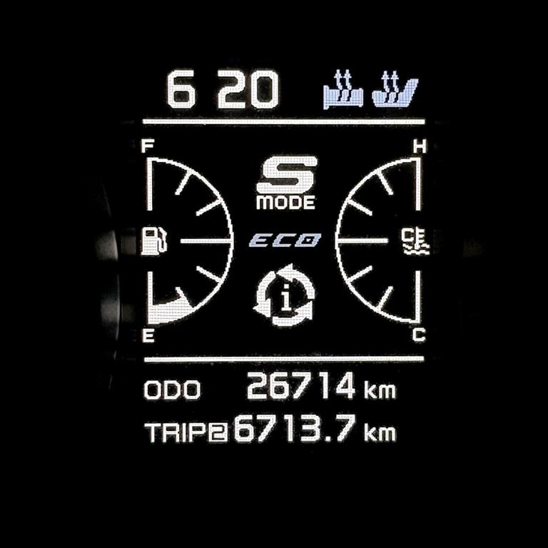 T-MAX 560