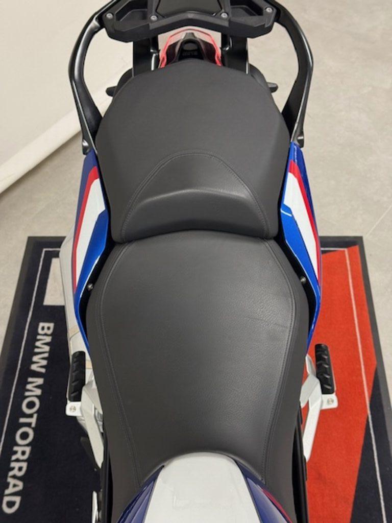 R 1250 R