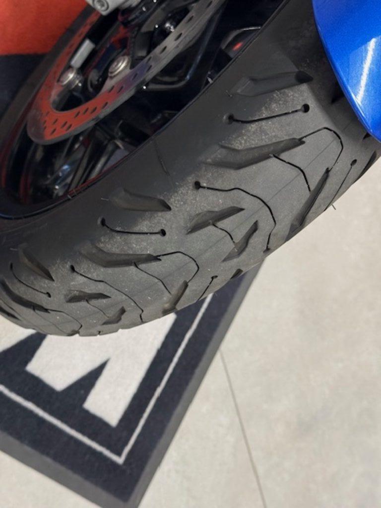 R 1250 R