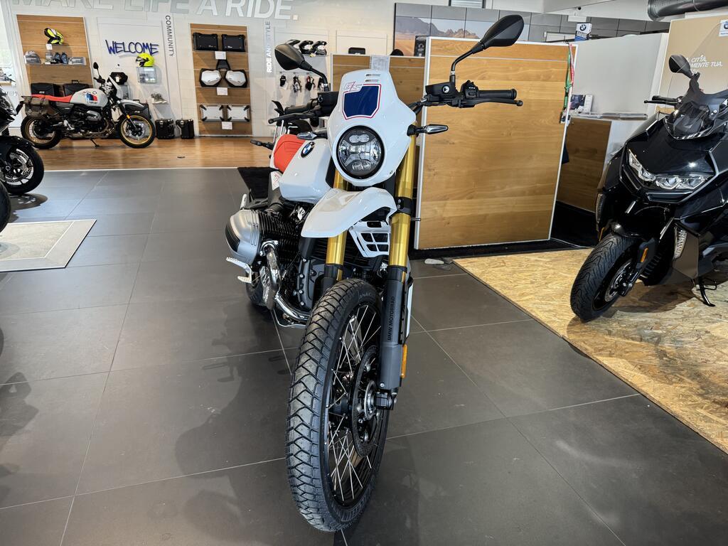 R 12