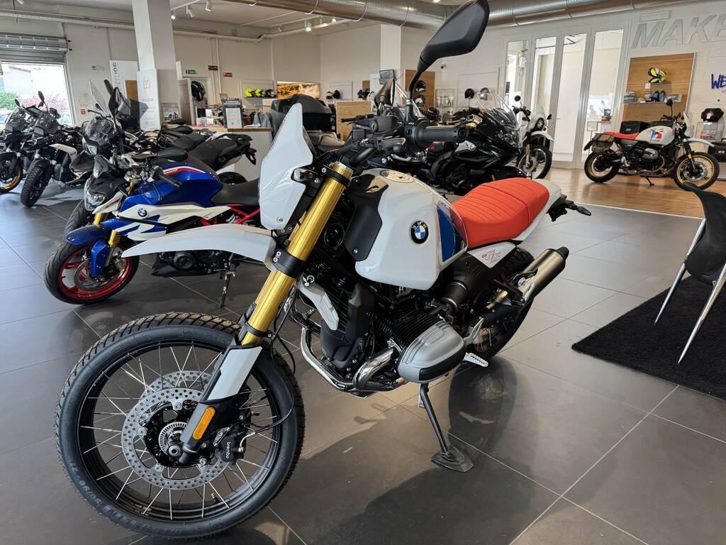 R 12