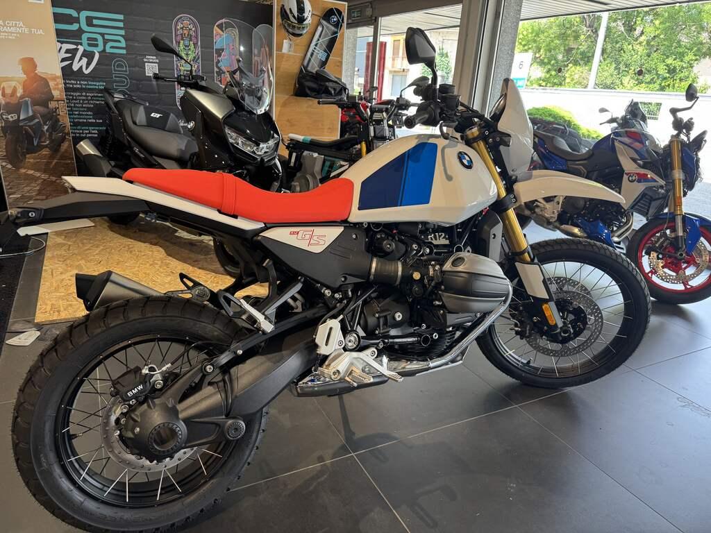 R 12