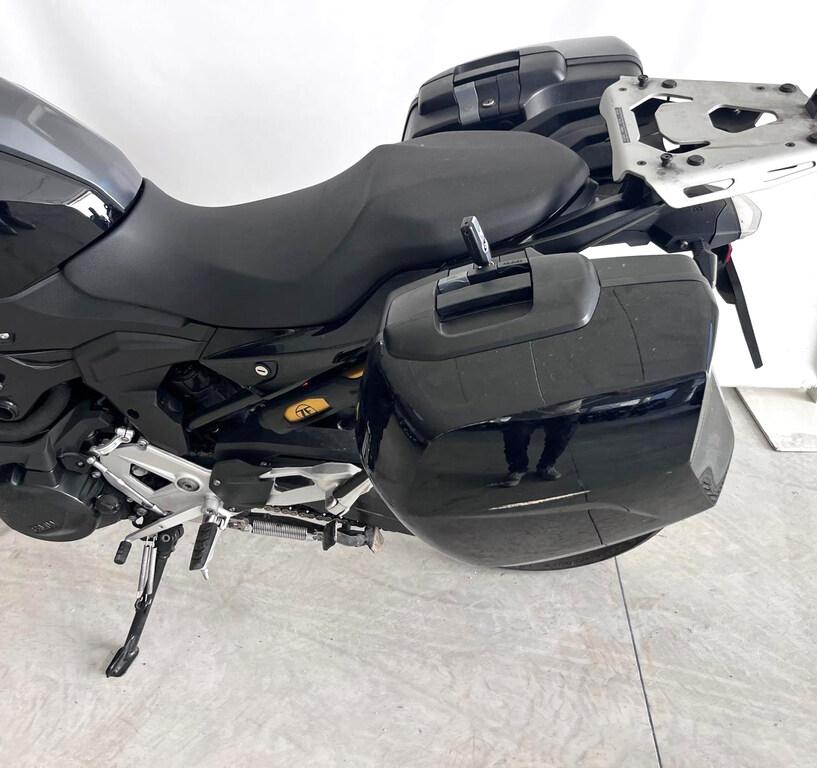 F 900 XR