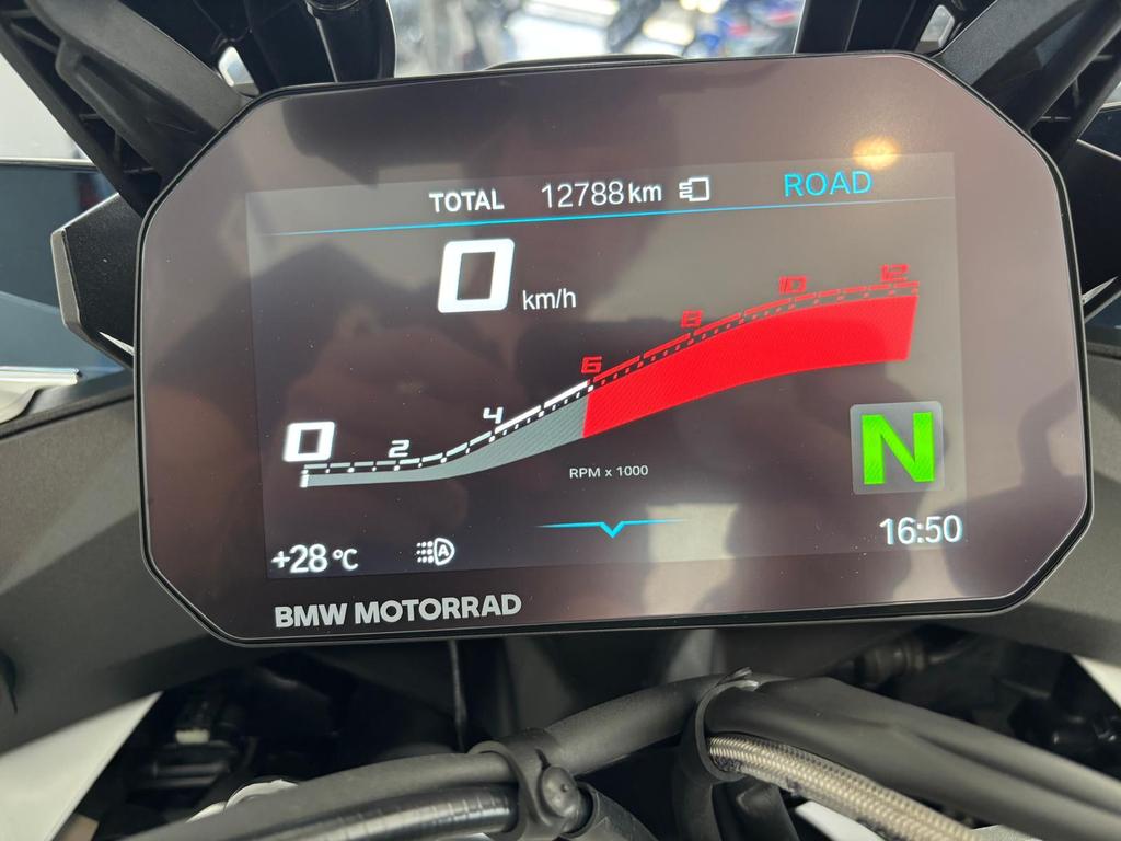 S 1000 XR
