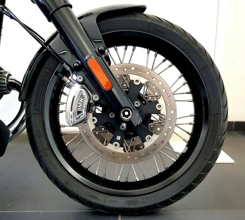 R 18