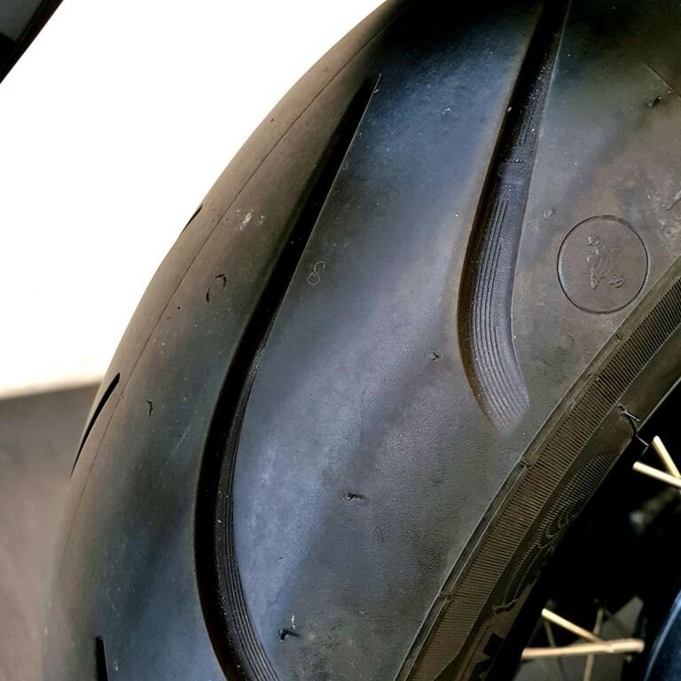 R 18