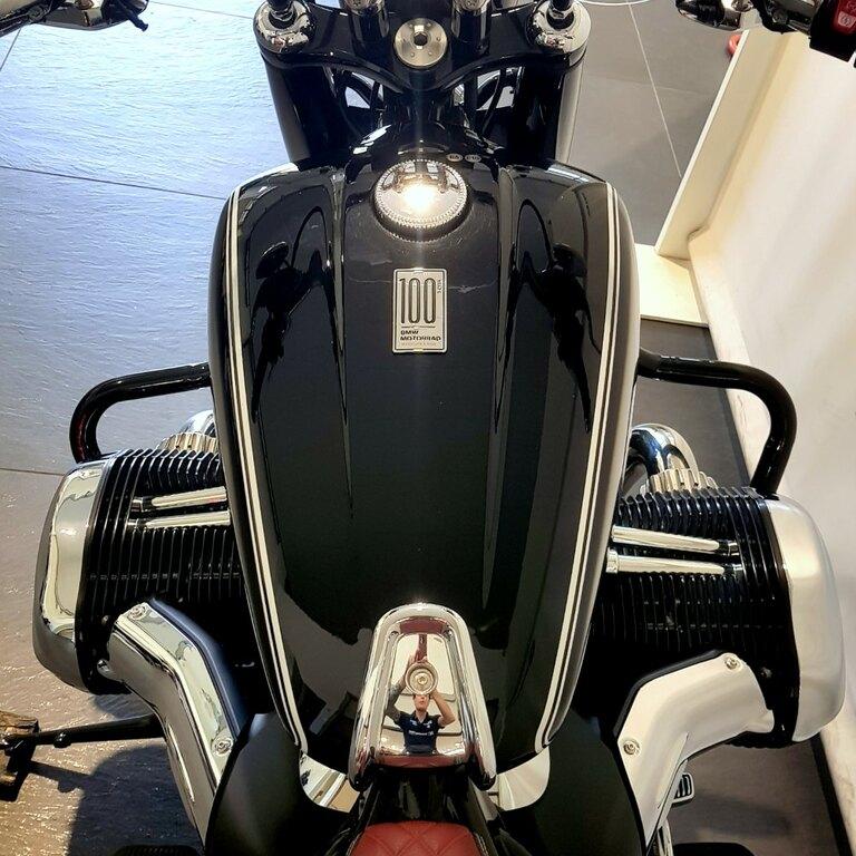 R 18