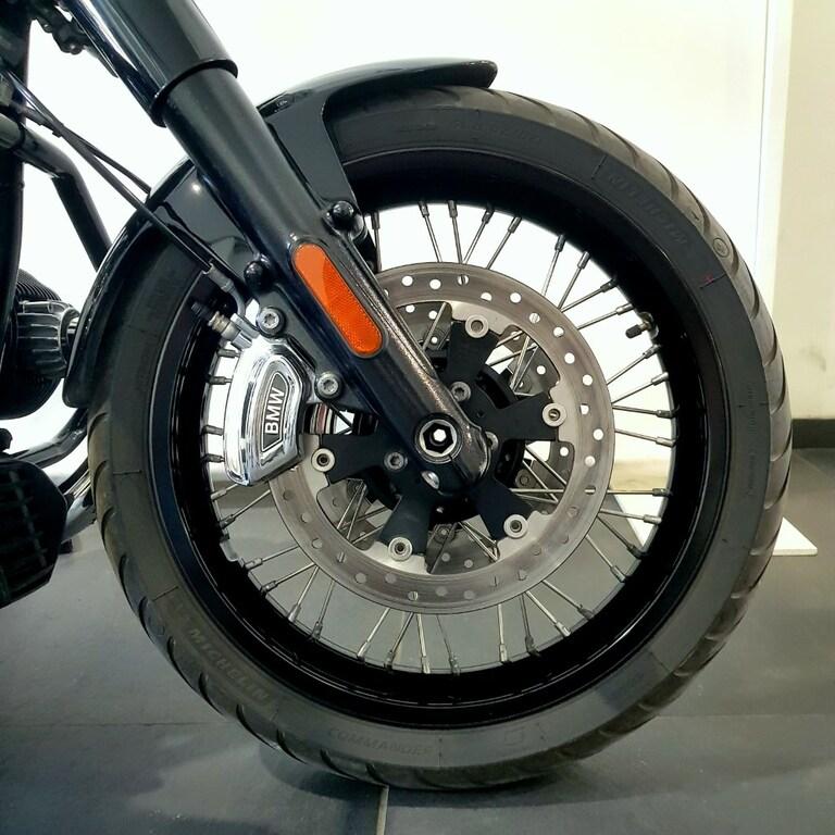R 18
