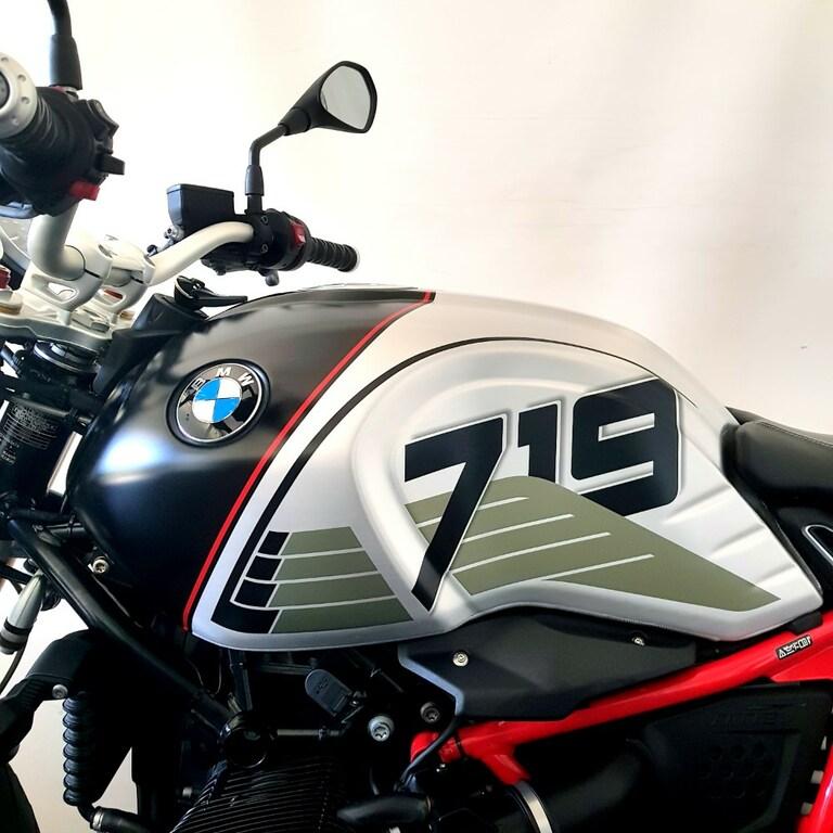 R 1200