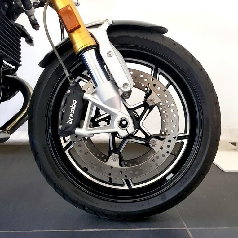 R 1200