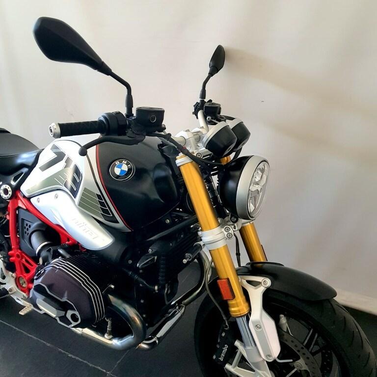 R 1200