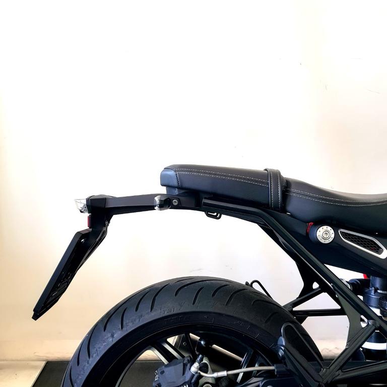 R 1200