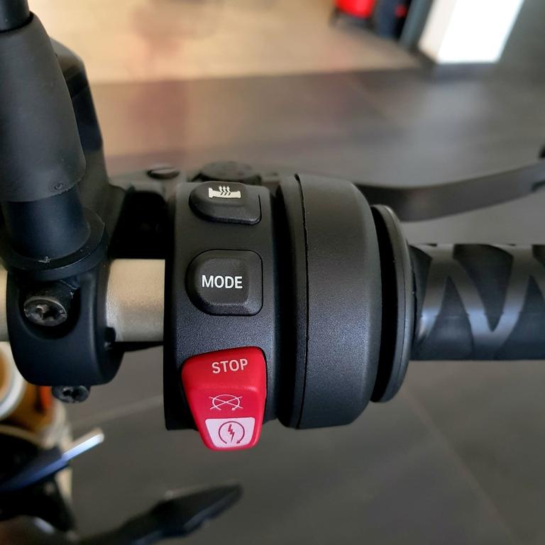 R 1200