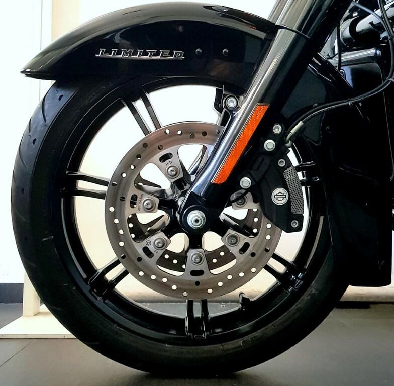 ELECTRA GLIDE 114 1868