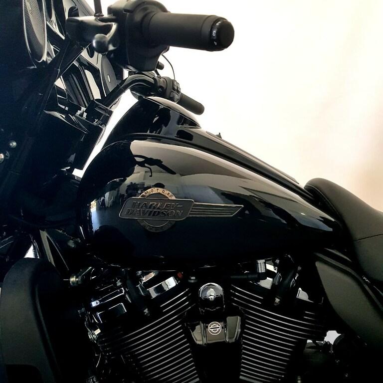 ELECTRA GLIDE 114 1868