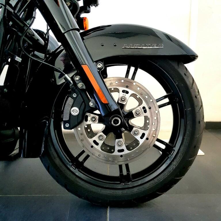 ELECTRA GLIDE 114 1868