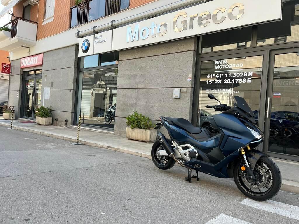 FORZA 750