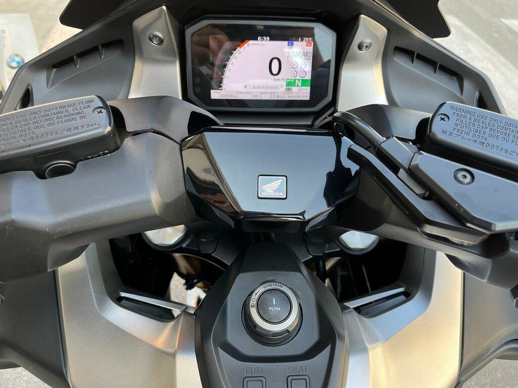 FORZA 750