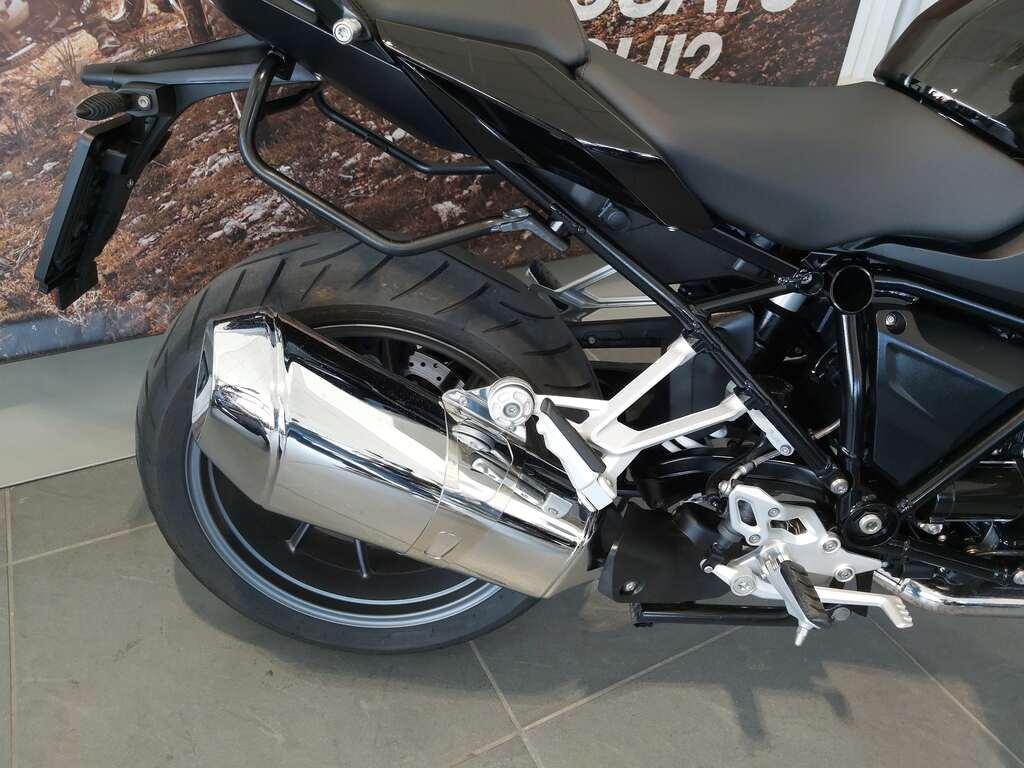 R 1250 R