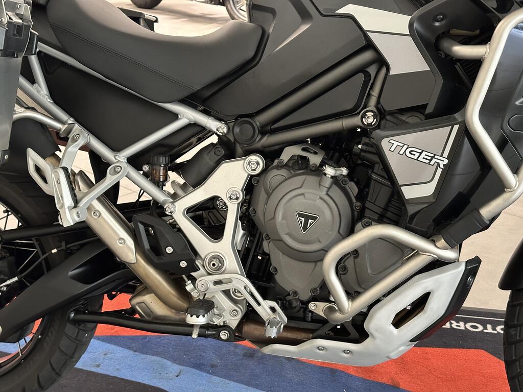 TIGER 1200