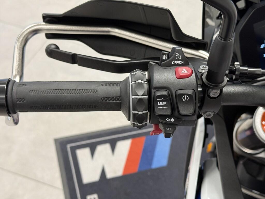 F 900 GS