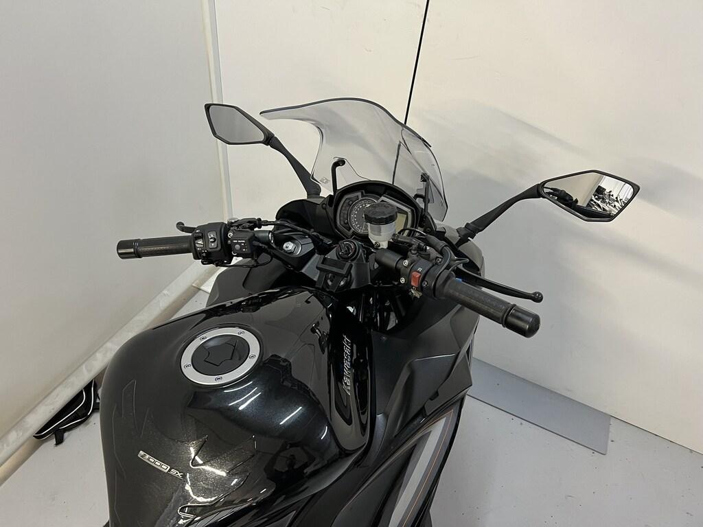 Z 1000 SX