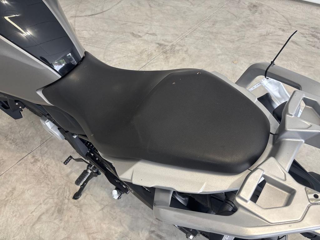 G 310 GS
