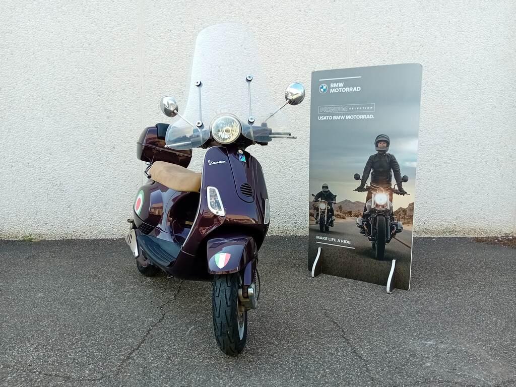 VESPA LX 150