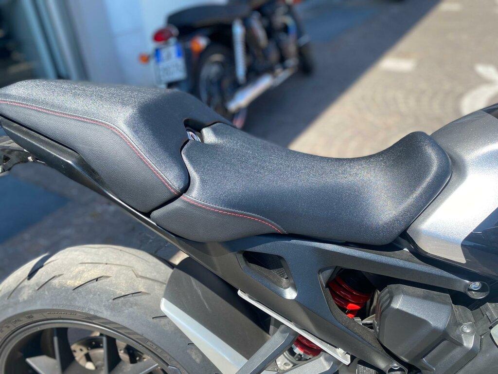 CBR 1000 RR
