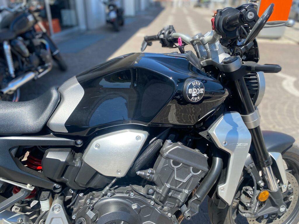 CBR 1000 RR