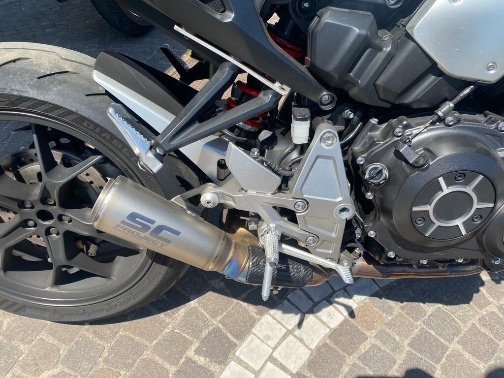 CBR 1000 RR
