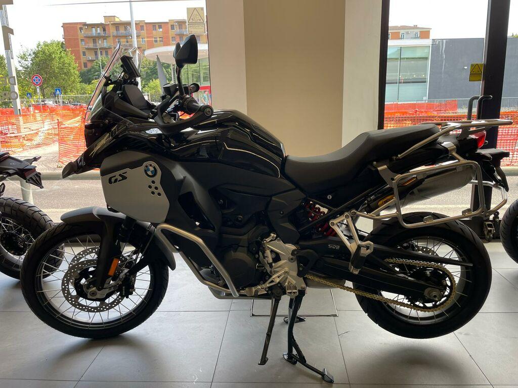 F 900 GS
