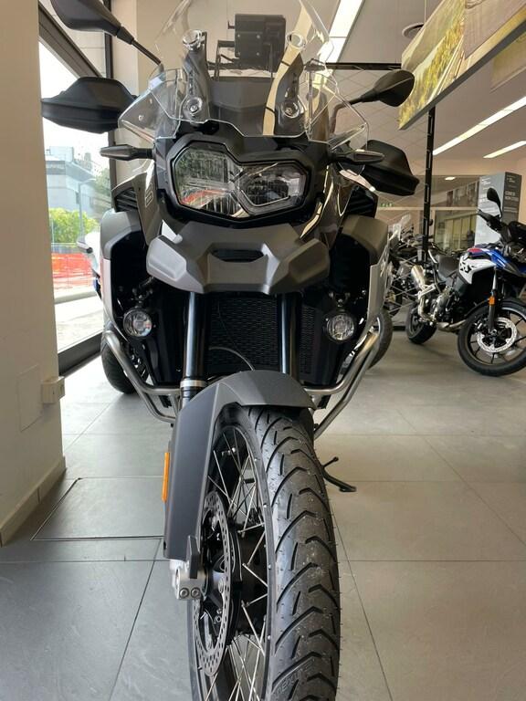 F 900 GS