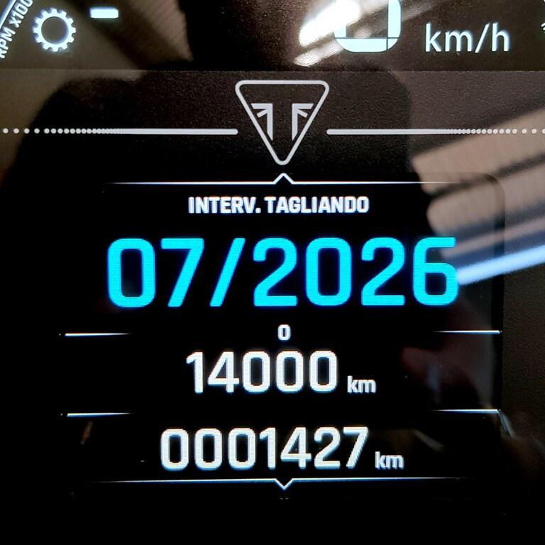 TRIDENT 660