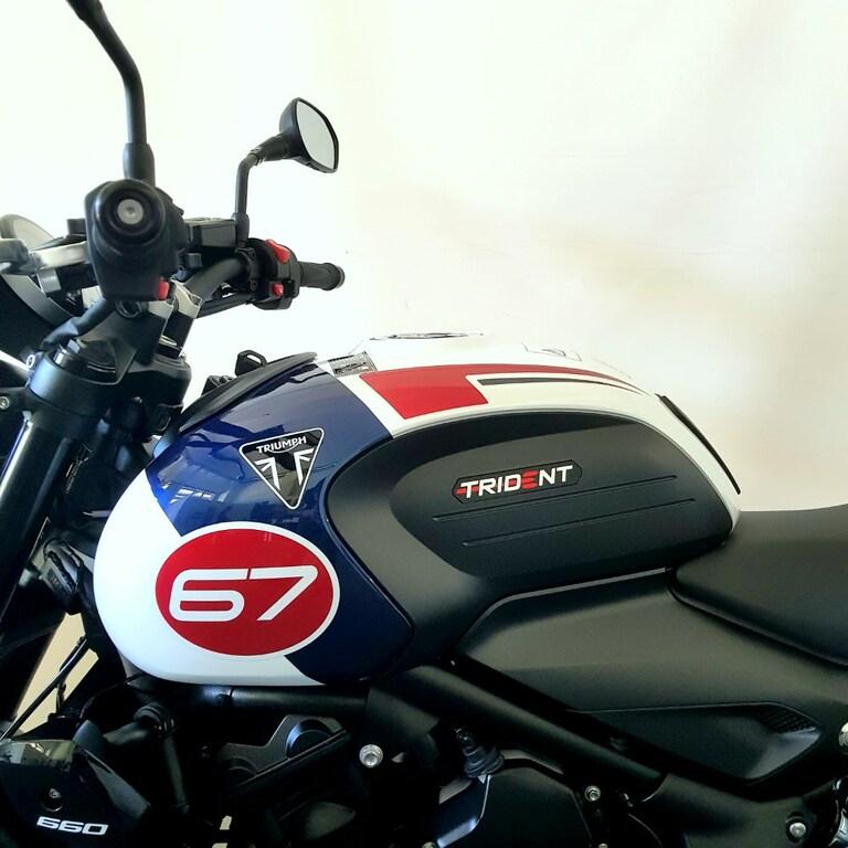 TRIDENT 660