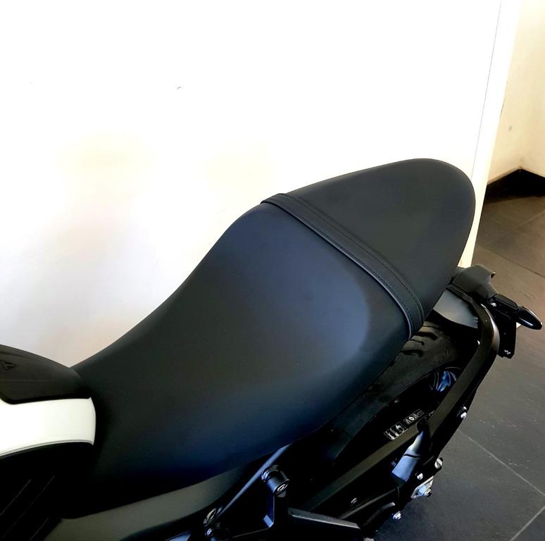 TRIDENT 660