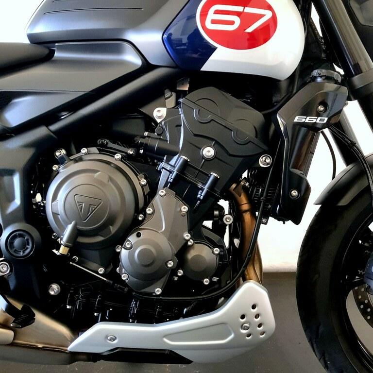 TRIDENT 660